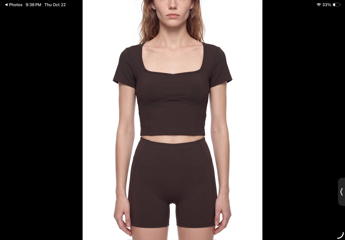 C LION Yoga top